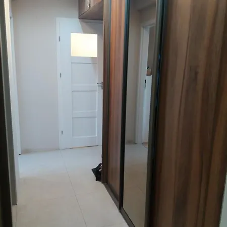 Apartament Sara 公寓 索波特
